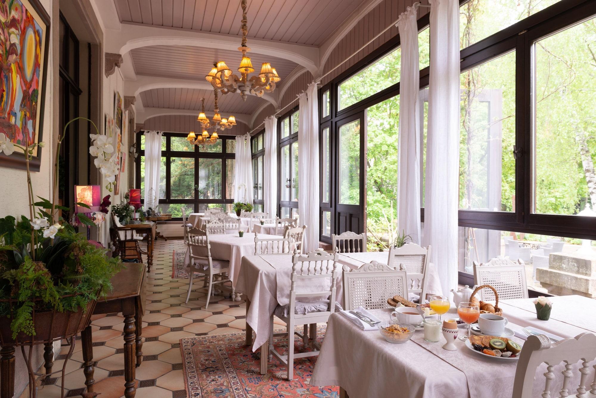 Domaine De Beaupre - Hotel The Originals Relais Guebwiller Luaran gambar